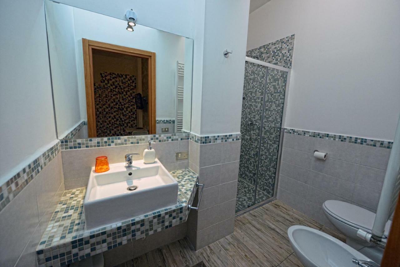 Aback Policlinico Hotel Bari Kültér fotó